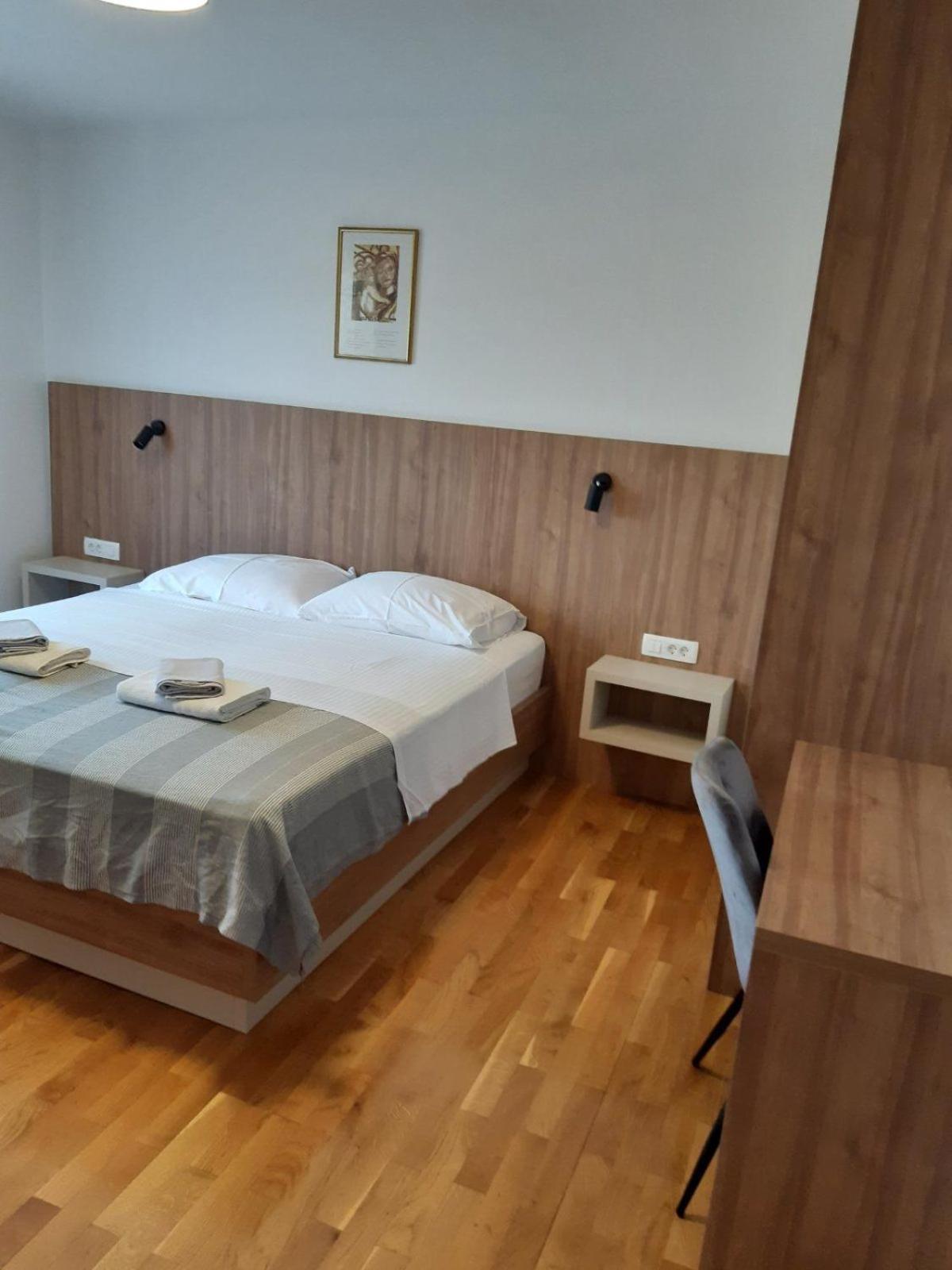 Apartments Mare 马林斯卡 外观 照片