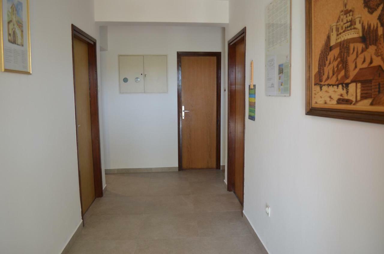 Apartments Mare 马林斯卡 外观 照片